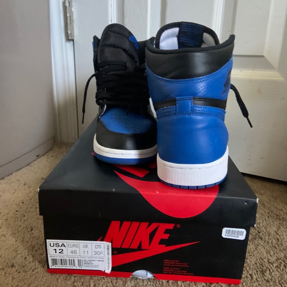 Air Jordan 1 Royal